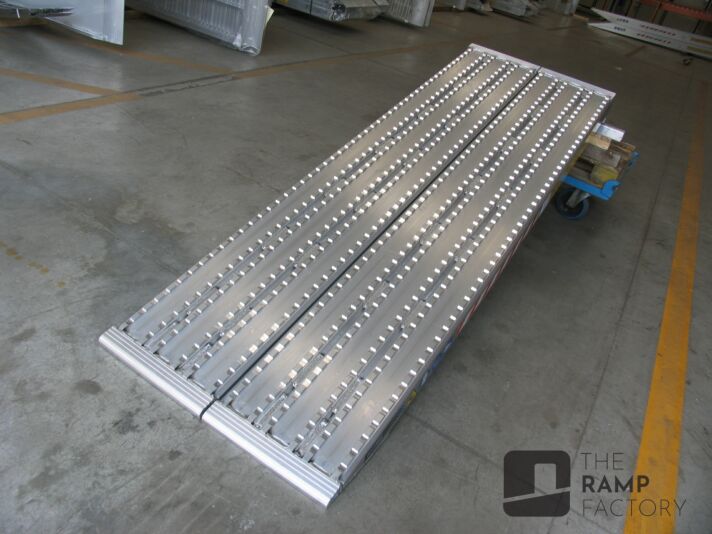 Milled Surface Ramps for Steel Tracks