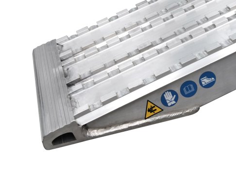 Cut end of aluminium ramps 