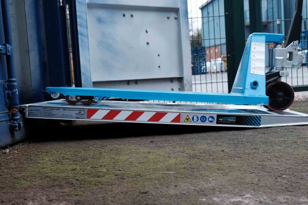Pallet Truck Ramp 1000mm Wide x 1000kg Capacity 