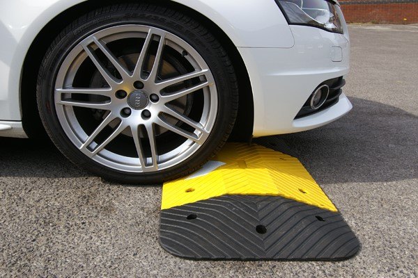 Road Hump Kits 5mph (75mm)