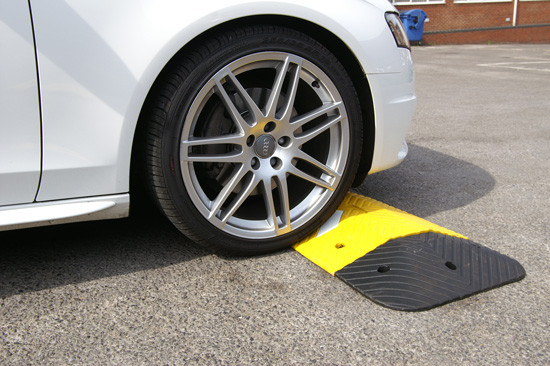 Speed Bump Road Hump Traffic Calming