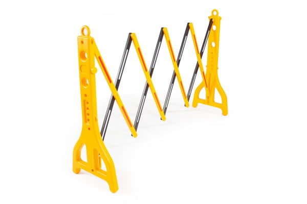 Plastic Expandable Barrier - Water filled (Expands up to 2m)