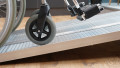Access ramp with safety edges 