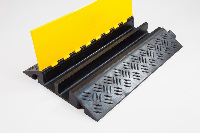 Heavy duty 2 channel cable protector, open hinge lid 