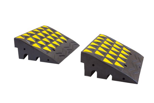 Pair of 150mm high rubber kerb ramps 
