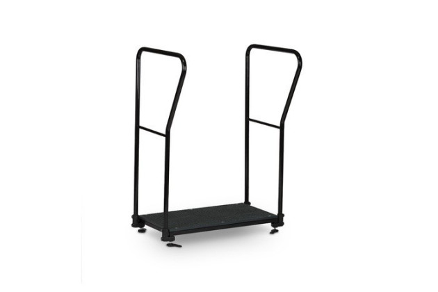 Half step with dual handrails 