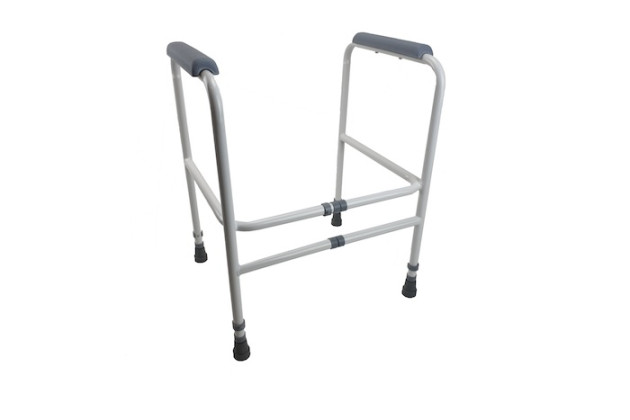 Adjustable free standing toilet frame 