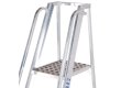 Aluminium ladder with non-slip platform 