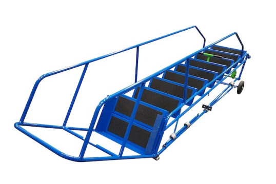 Mobile ladder with PVC treads and wheels 