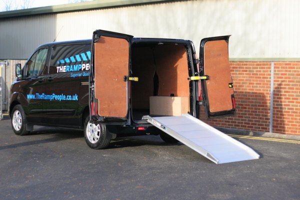 Viper van ramp