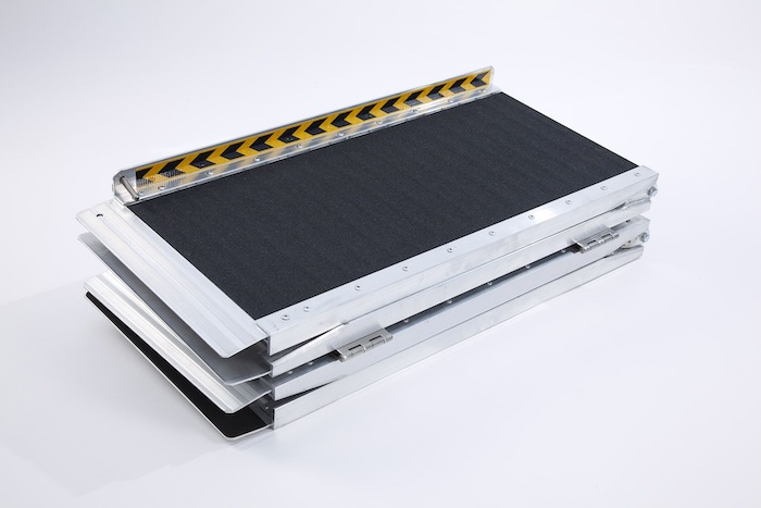 Folded pet ramp