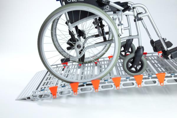 Rollable Wheelchair Ramp Rollable Wheelchair Ramp