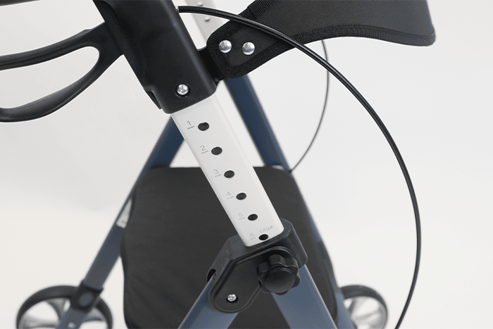 Height adjustable rollator