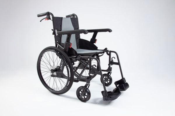 Rehasense Icon 35 LX Self propelled wheelchair Rehasense Icon 35 LX Self propelled wheelchair